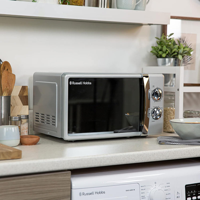 17 Litre 700W Solo Manual Microwave