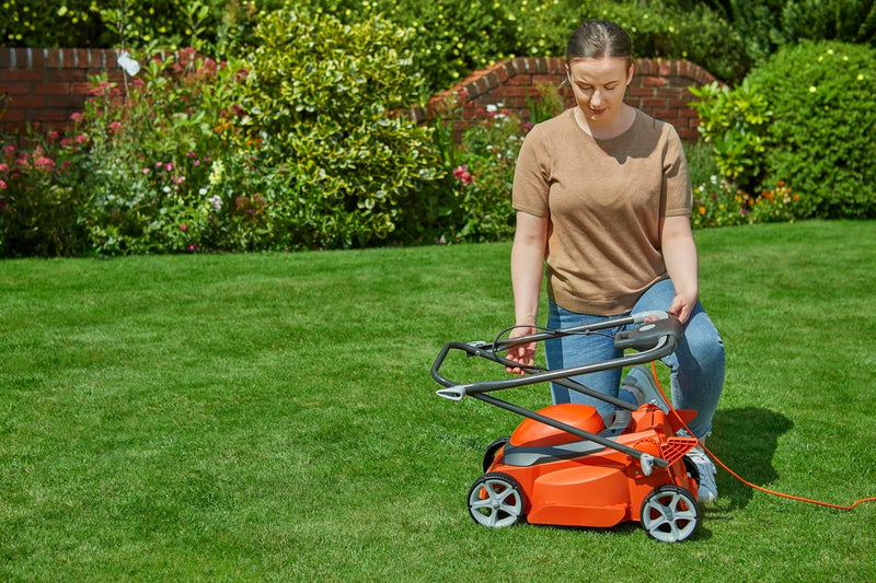 340r Corded Electric Wheeled Lawnmower 1400W Gives