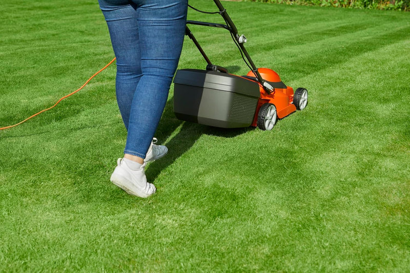 340r Corded Electric Wheeled Lawnmower 1400W Gives