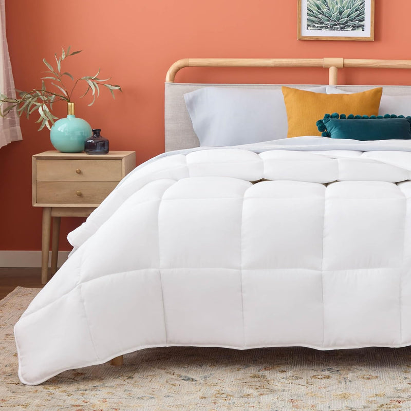 All-Season Down Alternative Quilted Comforter Corner Duvet Tabs