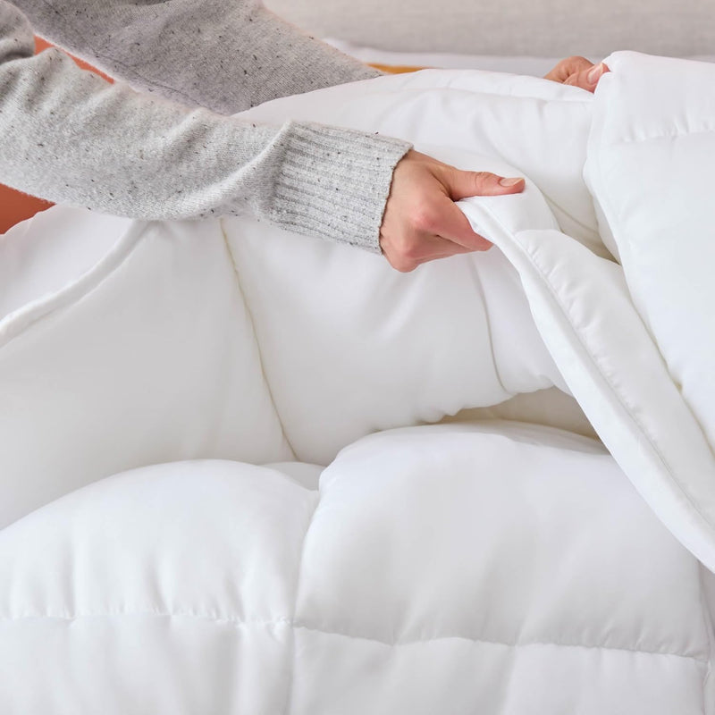 All-Season Down Alternative Quilted Comforter Corner Duvet Tabs