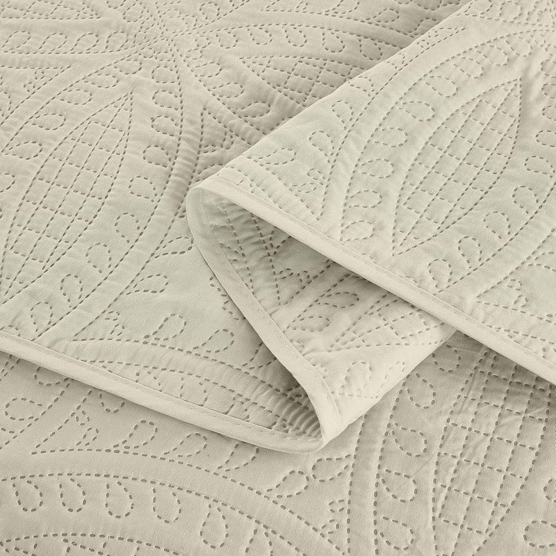 Austin 3-Piece Bedspread Set Microfiber King