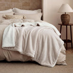 Bedsure Sherpa Fleece Throw Blanket Fluffy Microfiber Solid