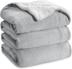 Bedsure Sherpa Fleece Throw Blanket Fluffy Microfiber Solid