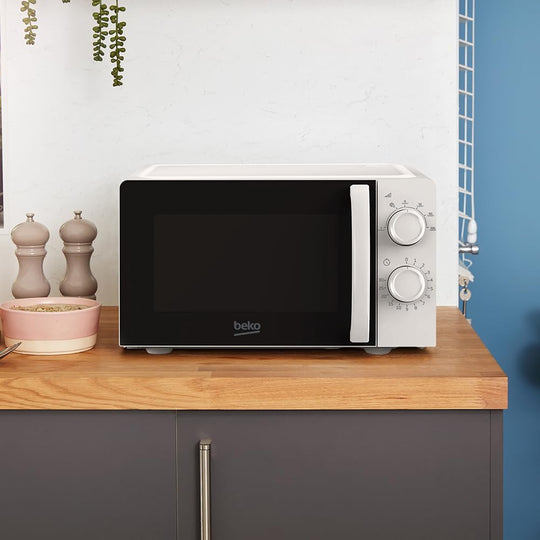 Solo Microwave Design 20L Capacity 700W Power Includes