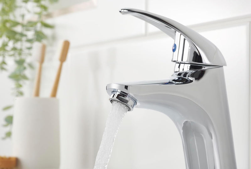 J Bas C Java Basin Mixer with Clicker