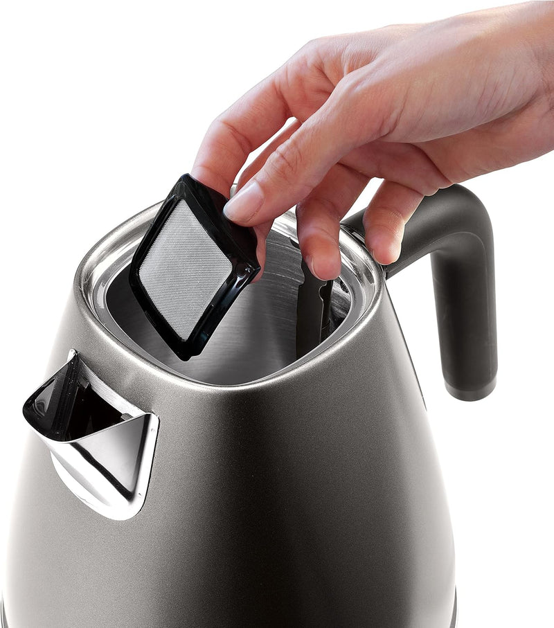 Distinta X Designer Kettle Brushed Steel 360 Swivel