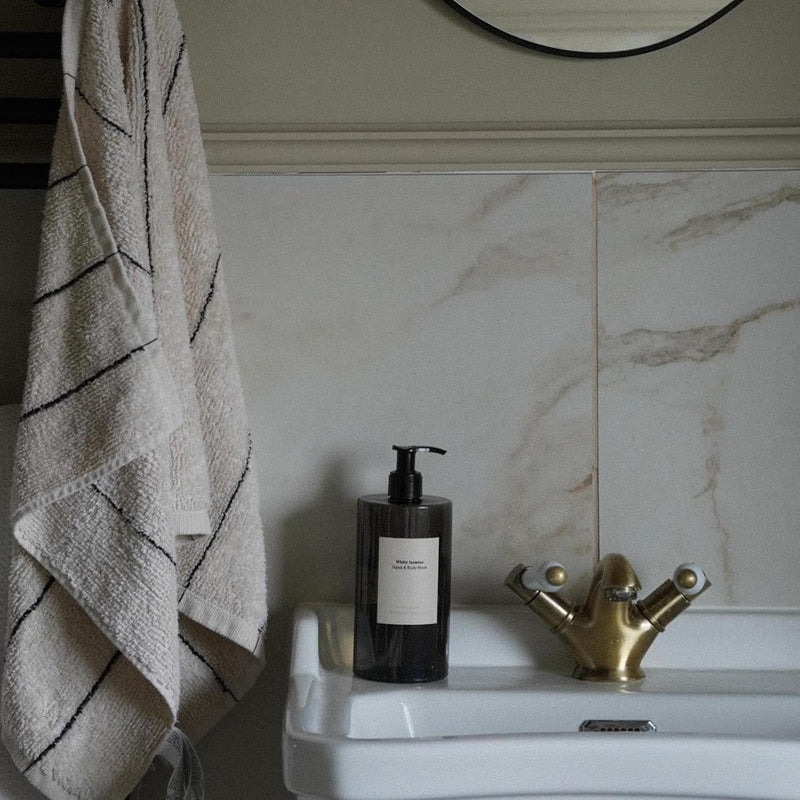 Downton Pillar Taps English Hot Cold