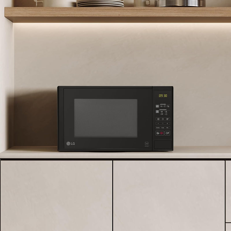 Freestanding Microwave Oven 20L Capacity 700W Power 455
