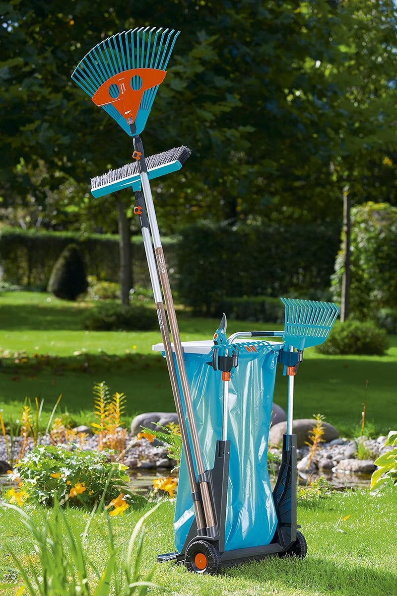 Garden Mobil: Versatile Trolley for the with Integrated