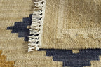 Kilim Lori Rug with Modern Design