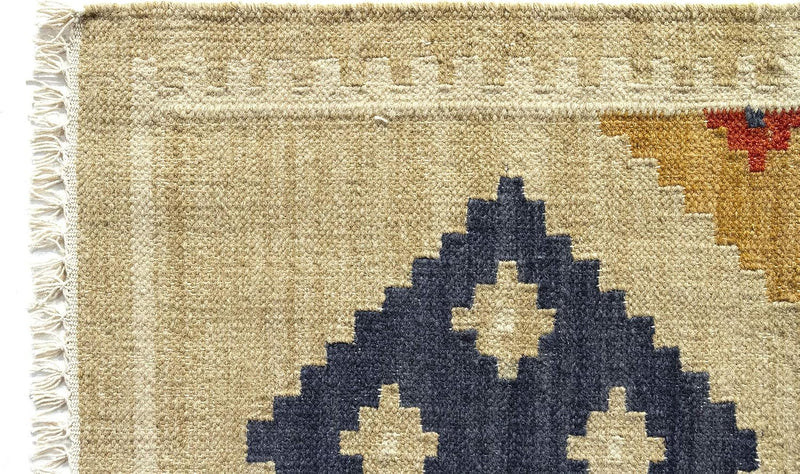 Kilim Lori Rug with Modern Design