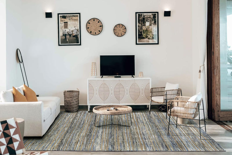 Kilim Lori Rug with Modern Design 100