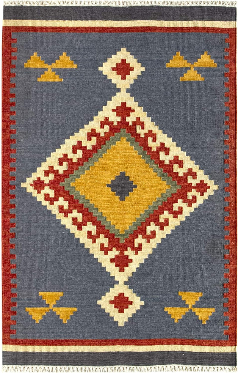 Kilim Lori Rug with Modern Design 100