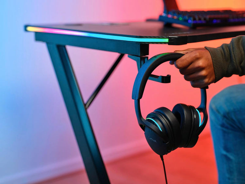 Luminus Pro Gaming Desk 120x60 LED RGB Computer