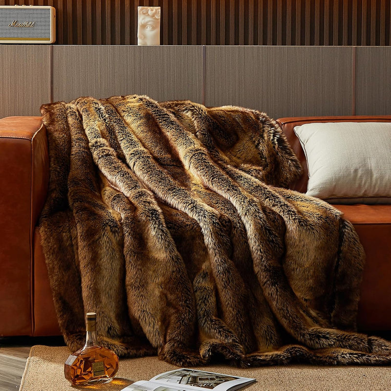 Luxury Cosy Faux Fur Throw Blanket for Bed