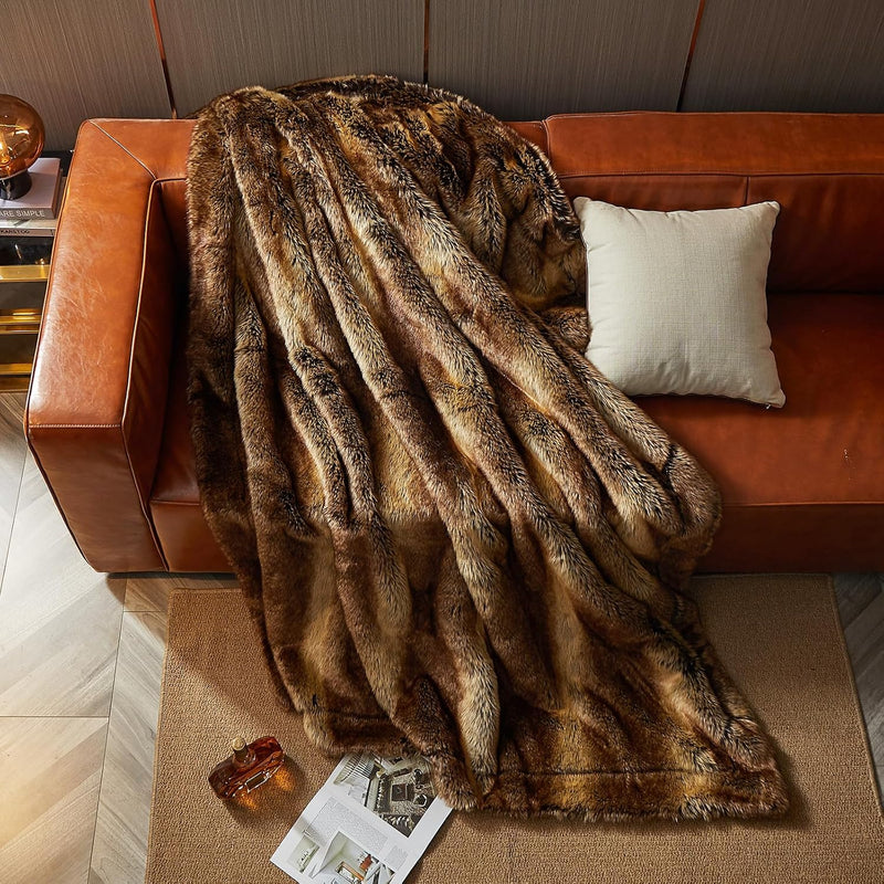 Luxury Cosy Faux Fur Throw Blanket for Bed