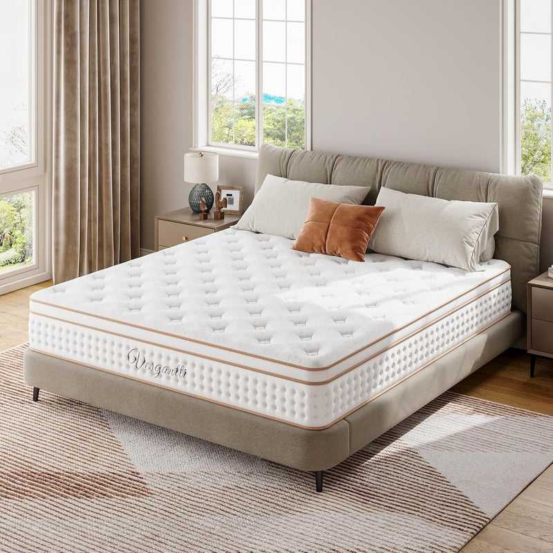 Mattress with Memory Foam Top