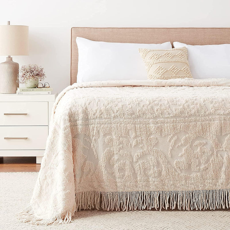 Medallion Chenille Bedspread Queen Blush