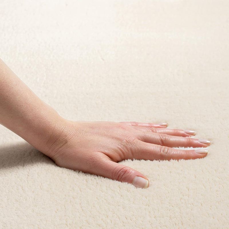 Modern Fluffy Short-Pile Carpet Anti-Slip Backing Washable Up
