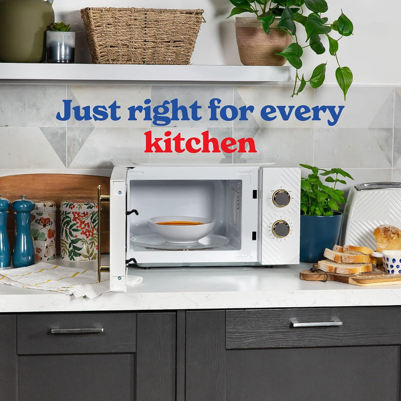 17 Litre 700W Solo Manual Microwave with Groove