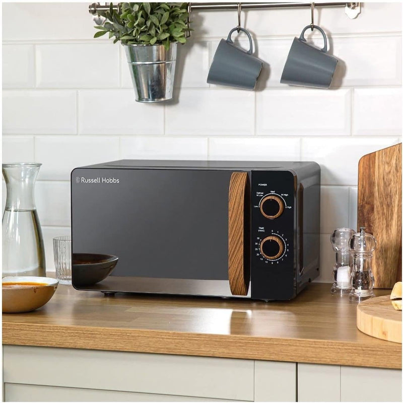 17L 700W Scandi Compact Manual Microwave