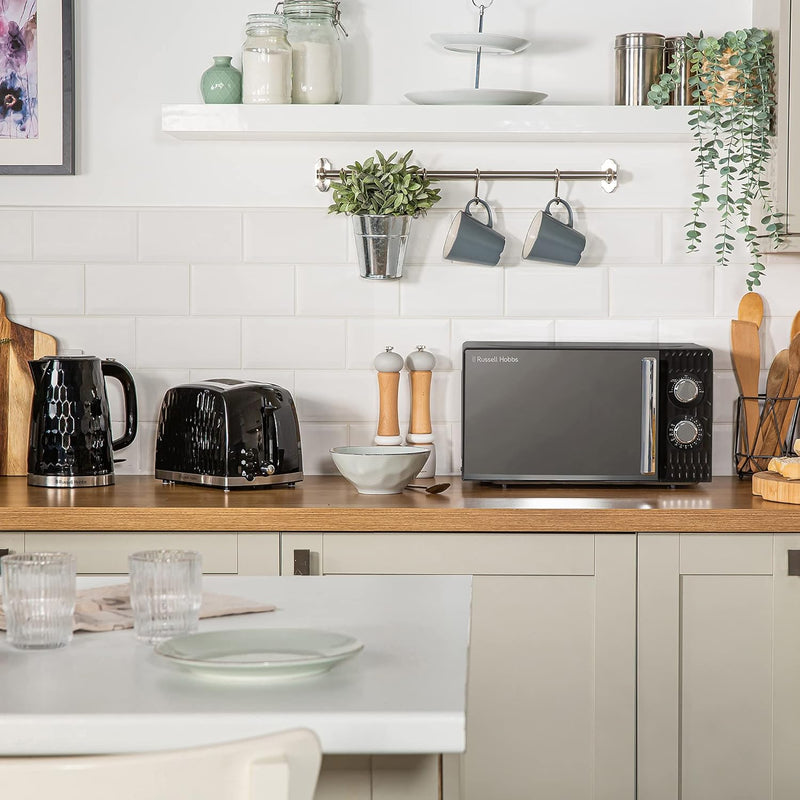 17 Litre 700W Solo Manual Microwave with 5