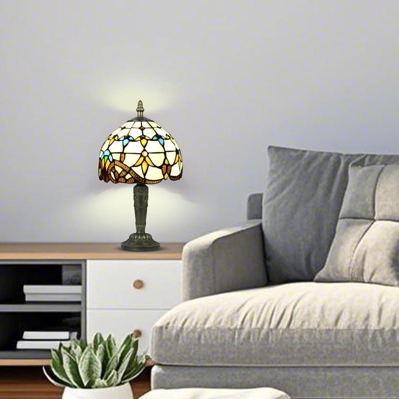 Small Tiffany Style Table Lamp 3 Colour Temperatures
