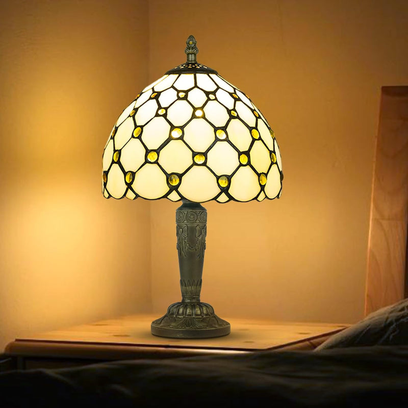 Small Tiffany Style Table Lamp 3 Colour Temperatures