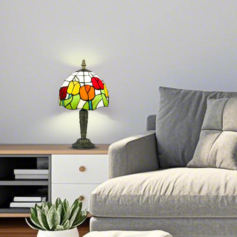 Small Tiffany Style Table Lamp 3 Colour Temperatures