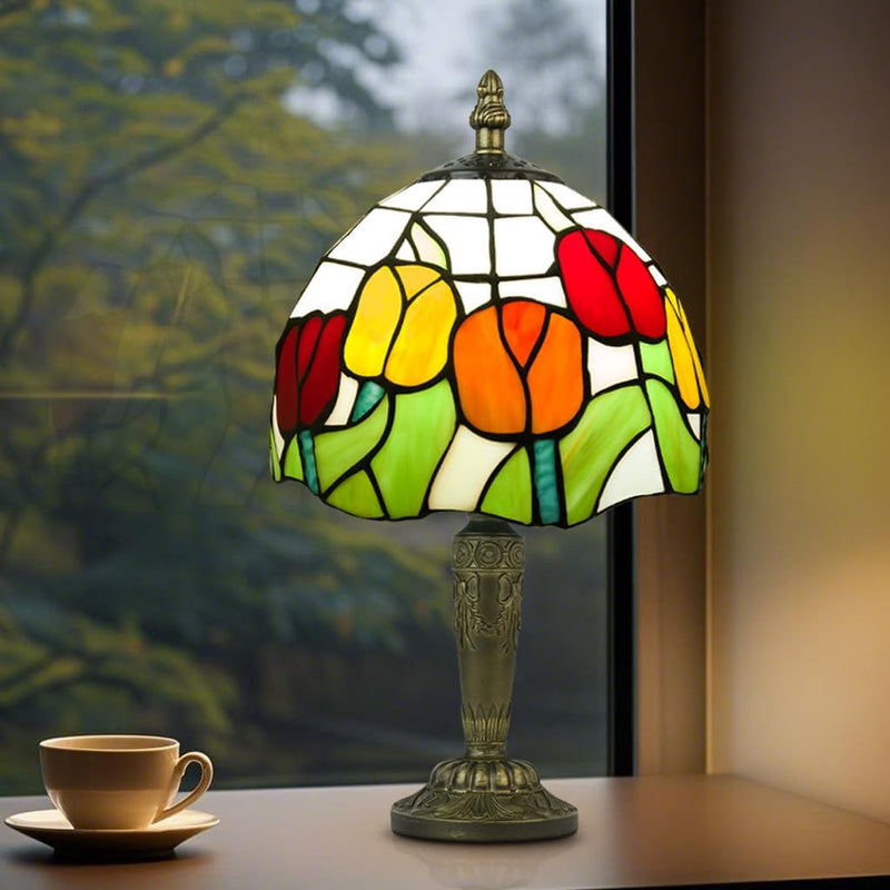 Small Tiffany Style Table Lamp 3 Colour Temperatures