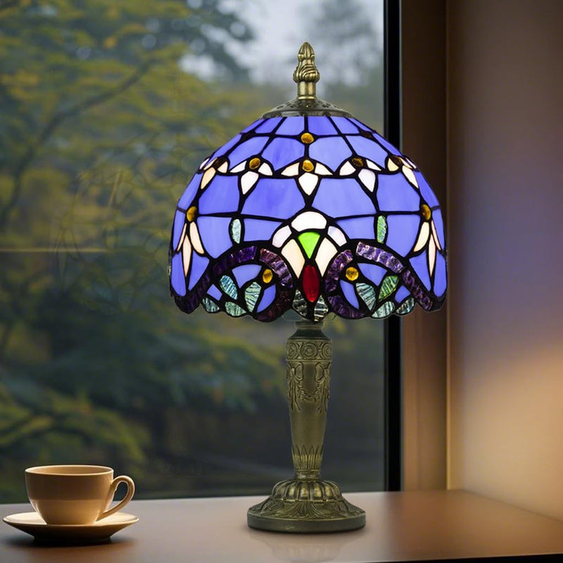 Small Tiffany Style Table Lamp 3 Colour Temperatures