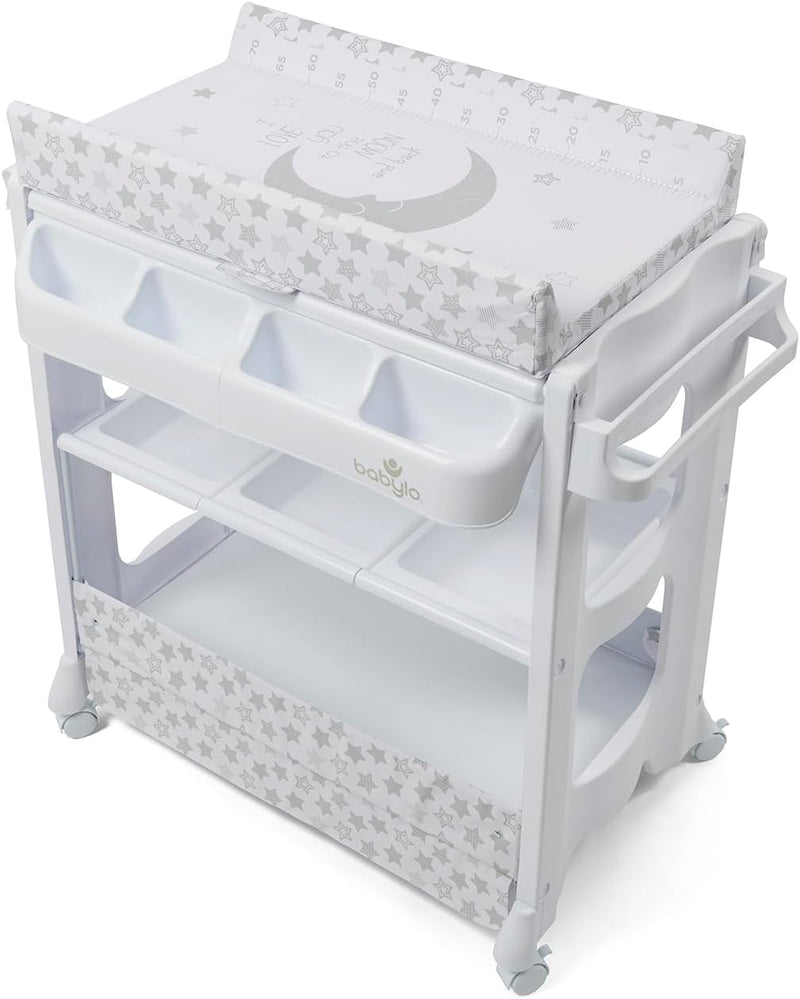 Smart Changer with Bath Unit Clever and Convenient
