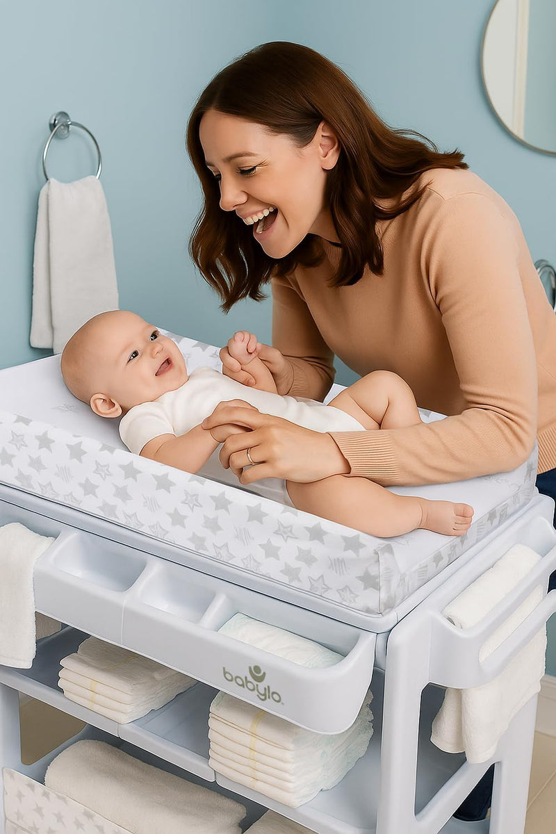 Smart Changer with Bath Unit Clever and Convenient