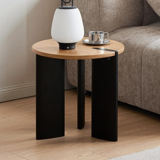 Wood Coffee Table with Wide Oak Top Round