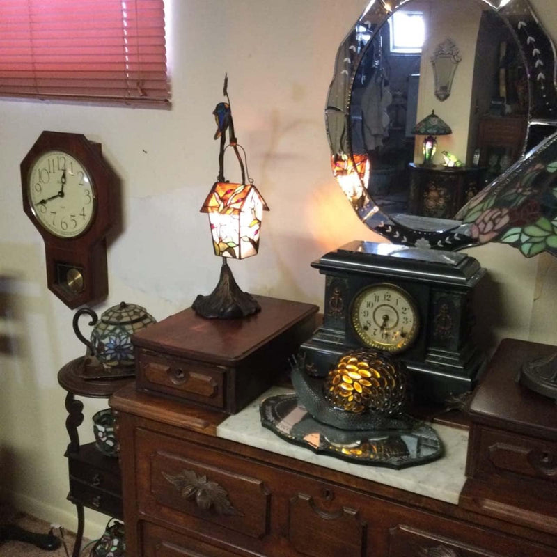 Tiffany Style Stained Glass Birdhouse Table Lamp
