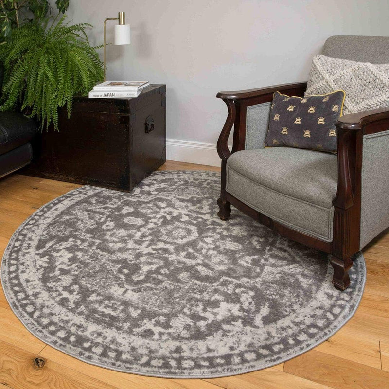 Traditional Moroccan Rug Distressed Vintage Living Room