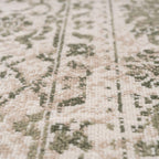 Traditional Pattern Flatweave Area Rug Distressed Medallion